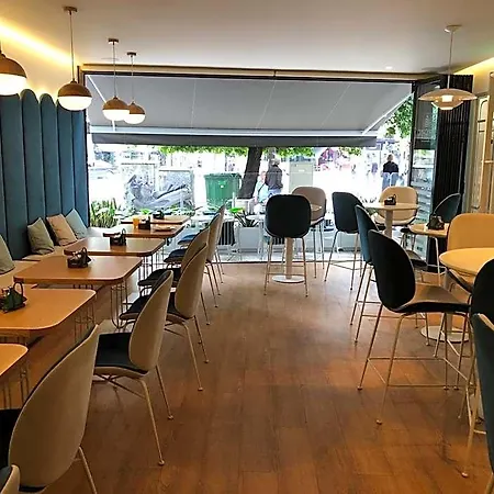 曼德利诺酒店 酒店